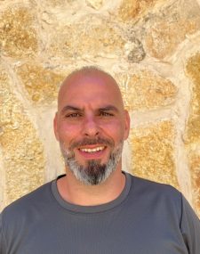 אורי יצחק