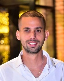 נאור פיקס