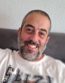 ניר פנחס